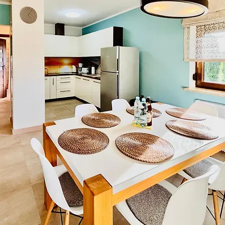 Pod Brzozami Bratek & Irys Ustronie Morskie