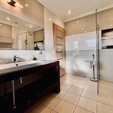 Pod Brzozami Bratek & Irys