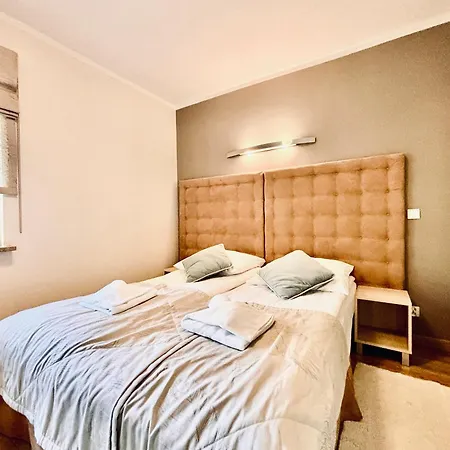 Pod Brzozami Bratek & Irys *